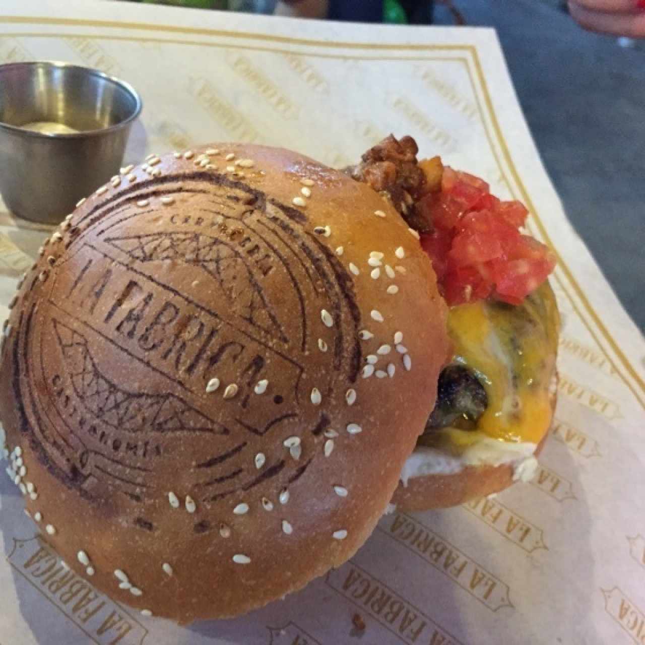 Hamburguesas - La Fábrica