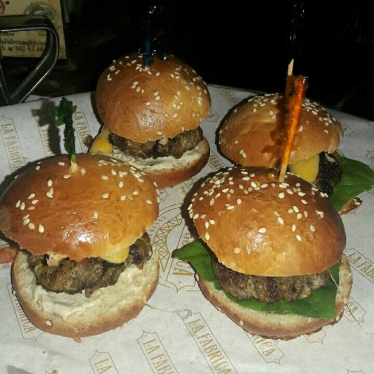 Hamburguesas - La Fábrica