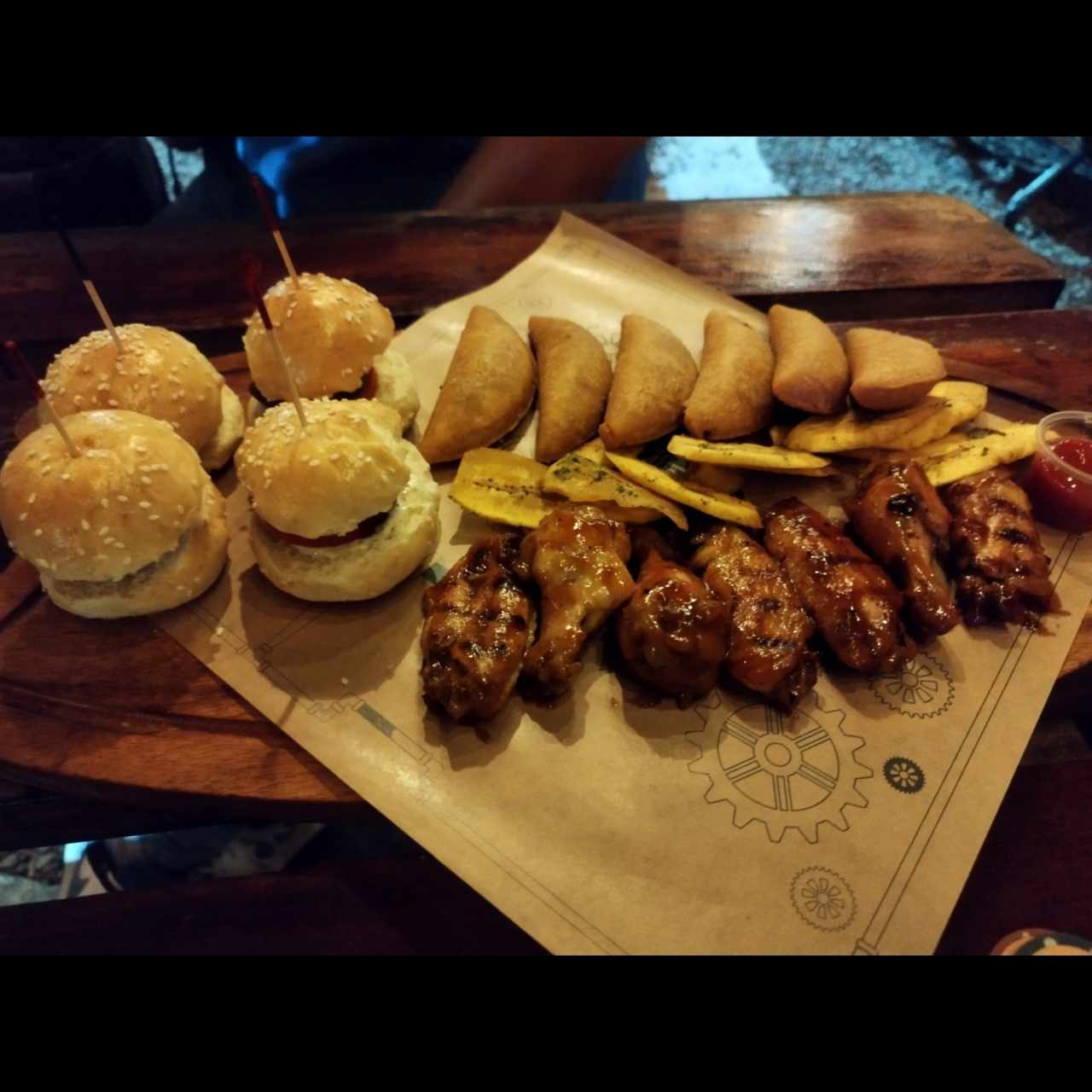 Picadas - Picada Carnivore