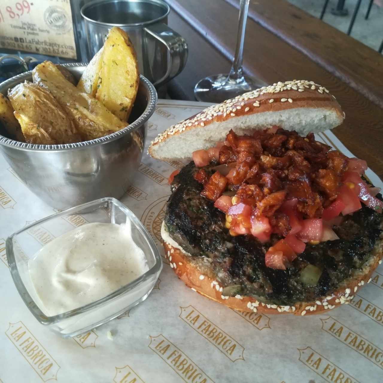 Hamburguesas - La Fábrica