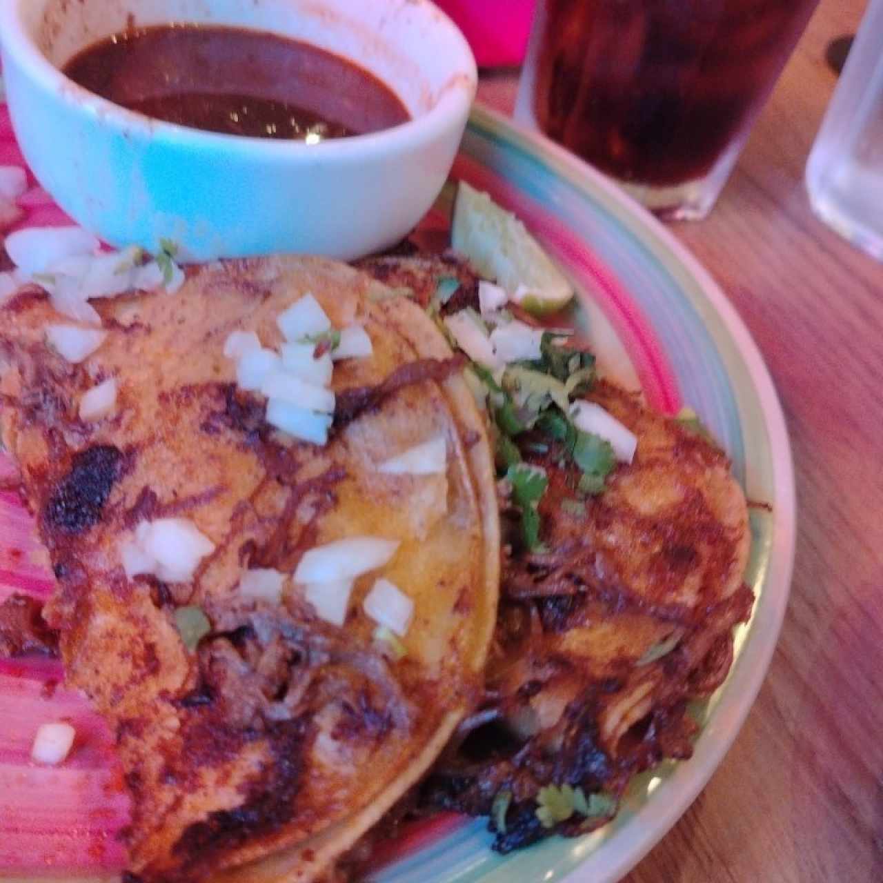 Los Antojables - Birria de Res