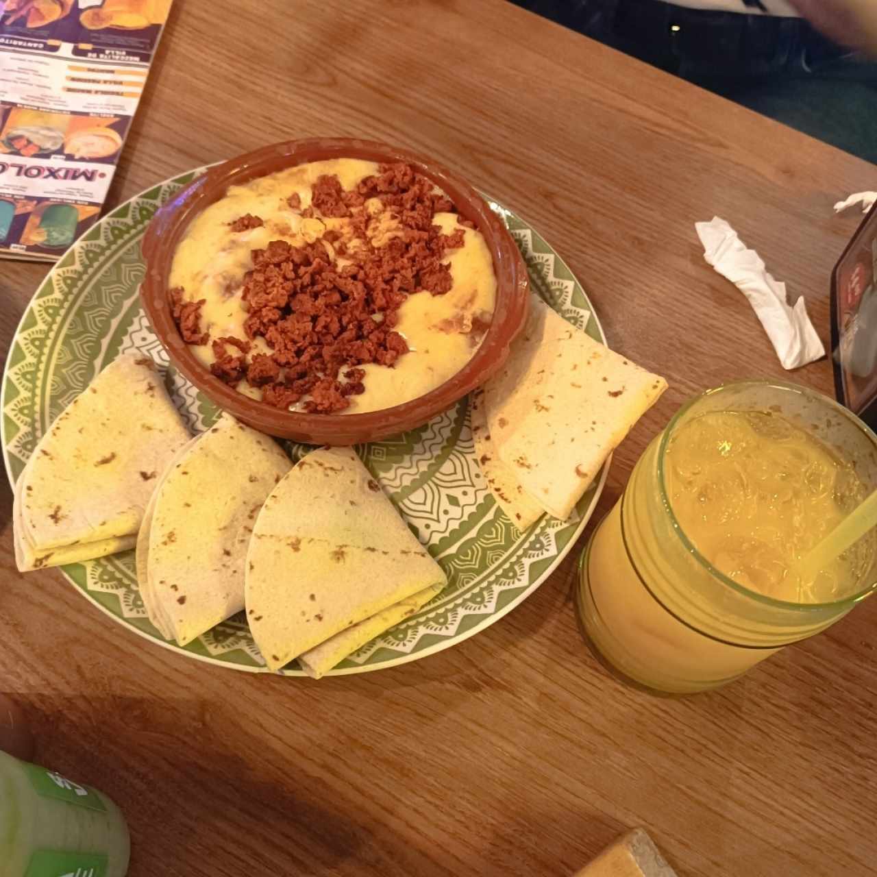 Queso Asado con Longaniza