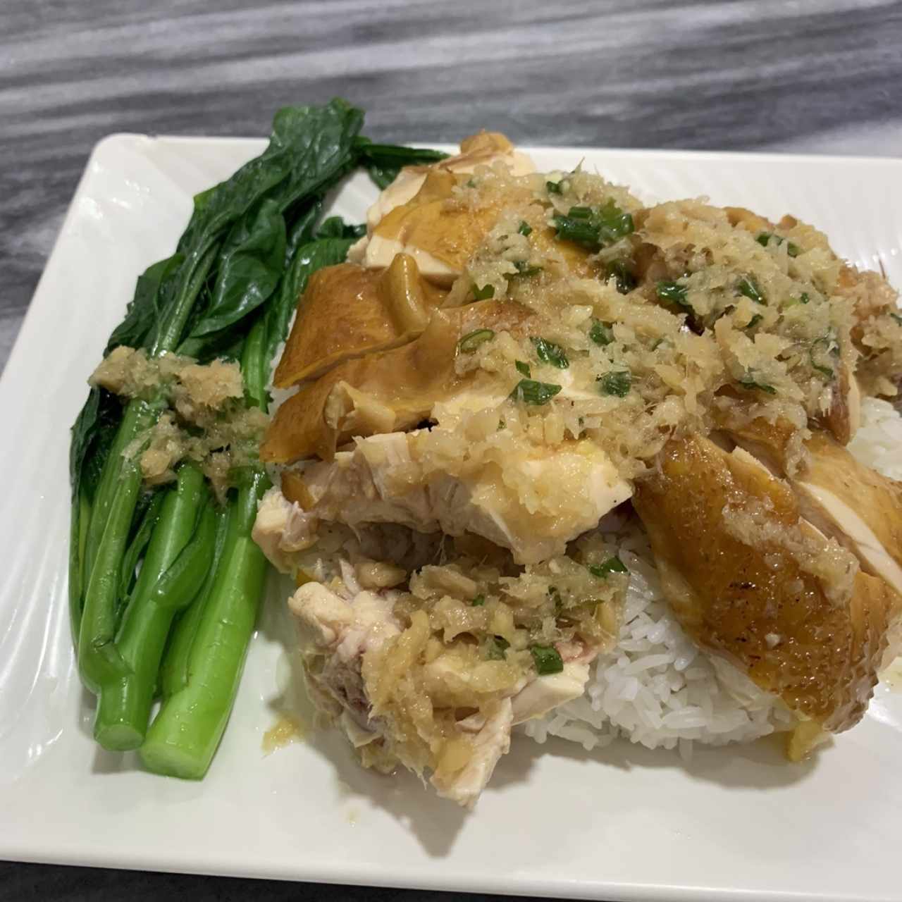 Pollo en Salsa China con Arroz