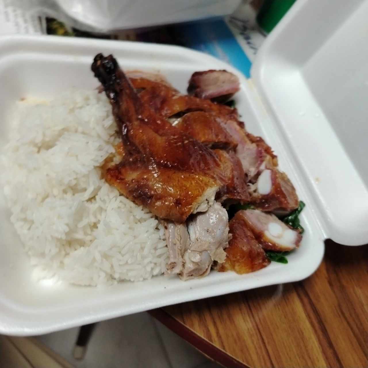 Arroz con pato y costilla asada