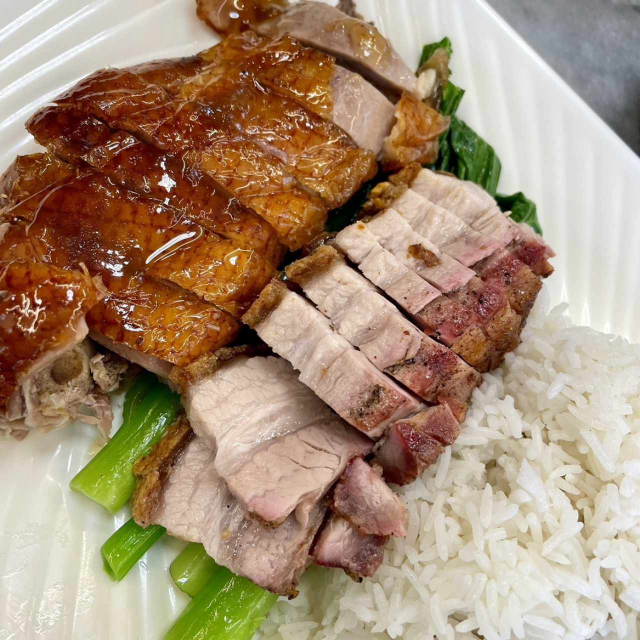 Arroz con pato asado + puerco liso asado