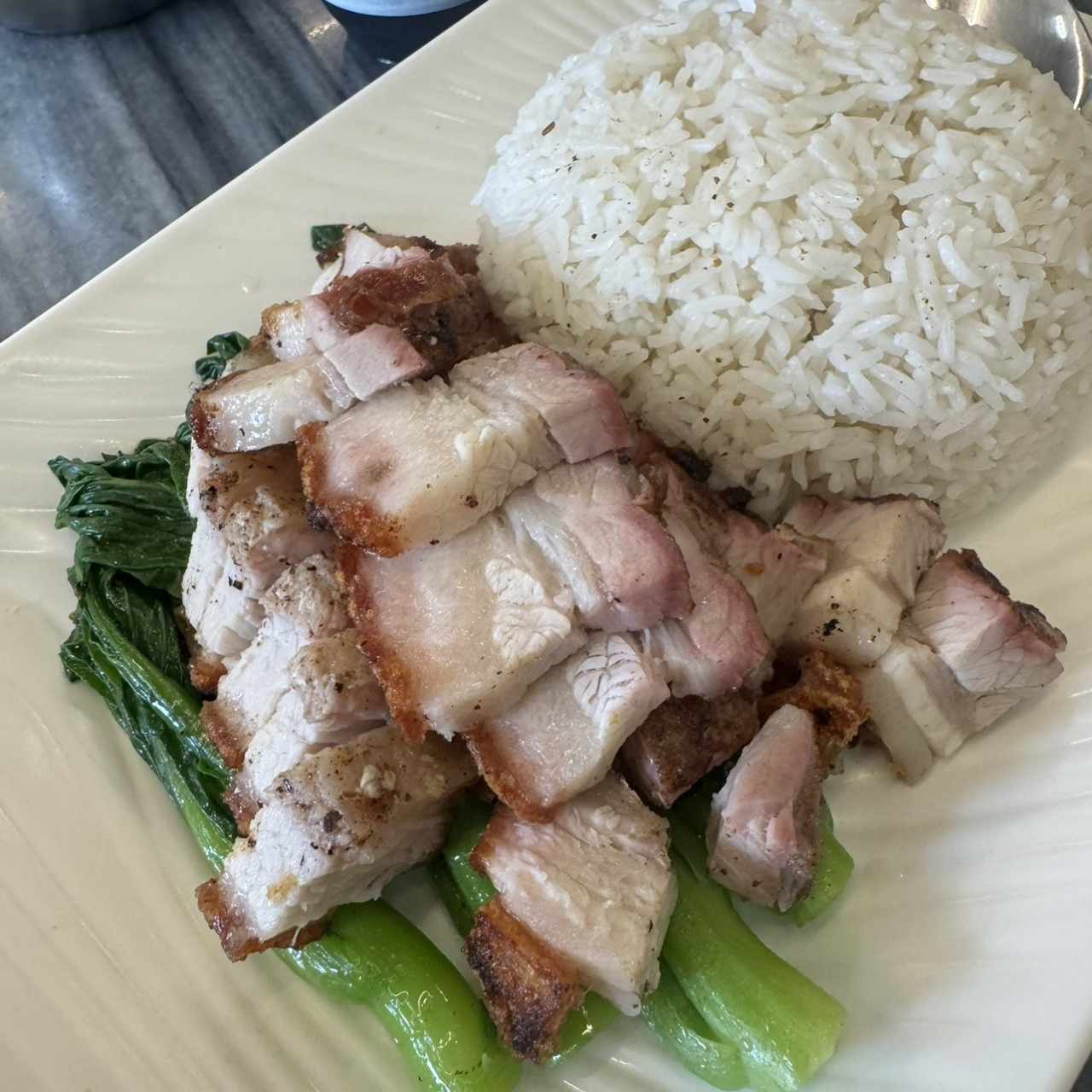 Arroz Con Puerco Liso Asado