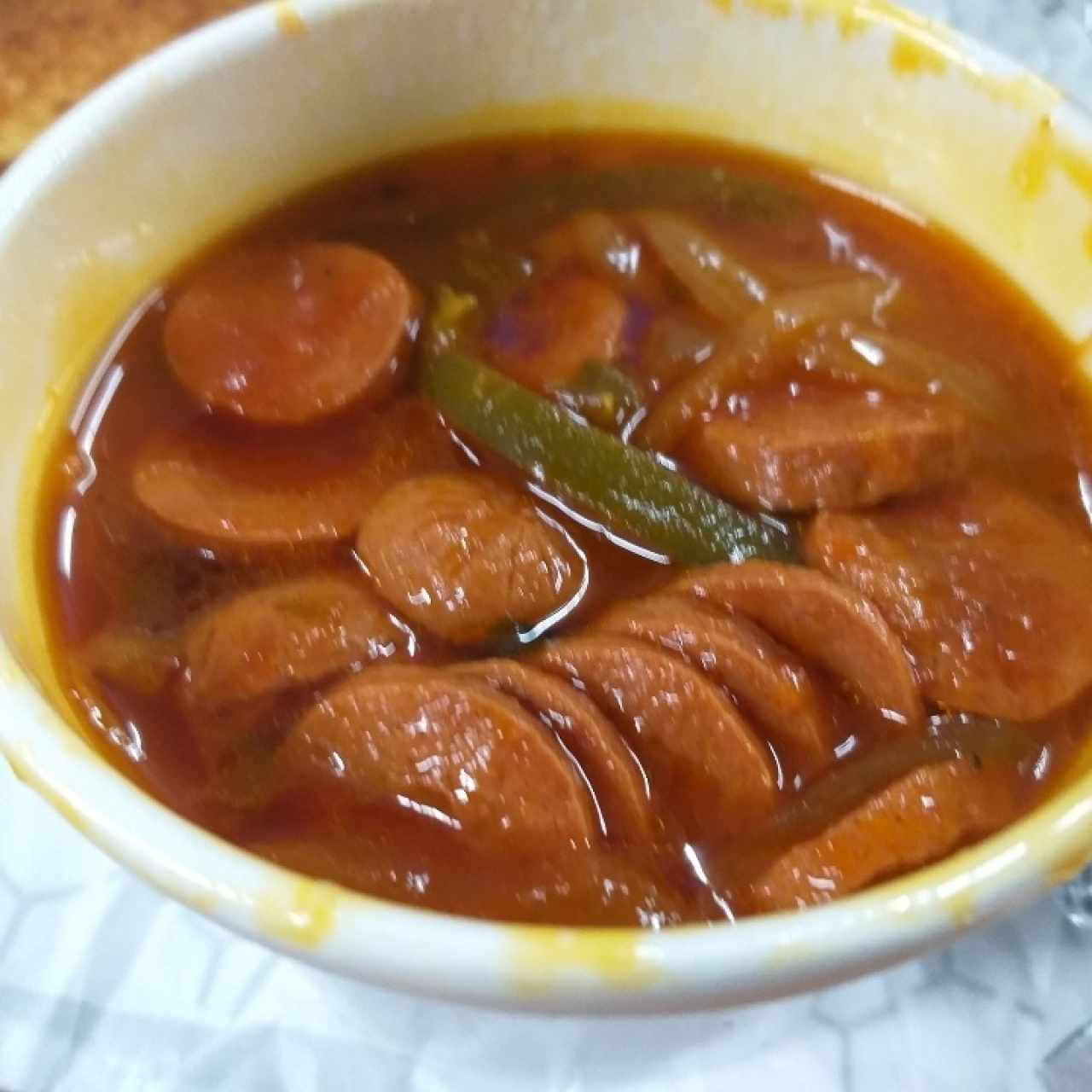 Desayuno Panameño - Salchicha guisada