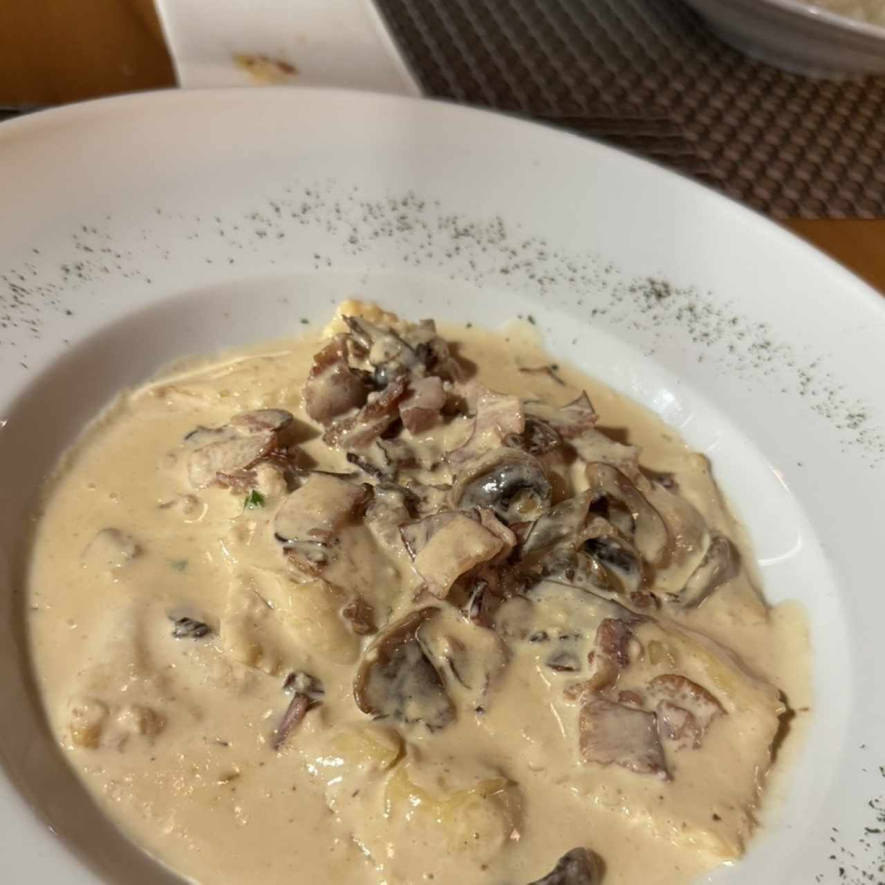 Ravioli de Pollo a la Boscaiola
