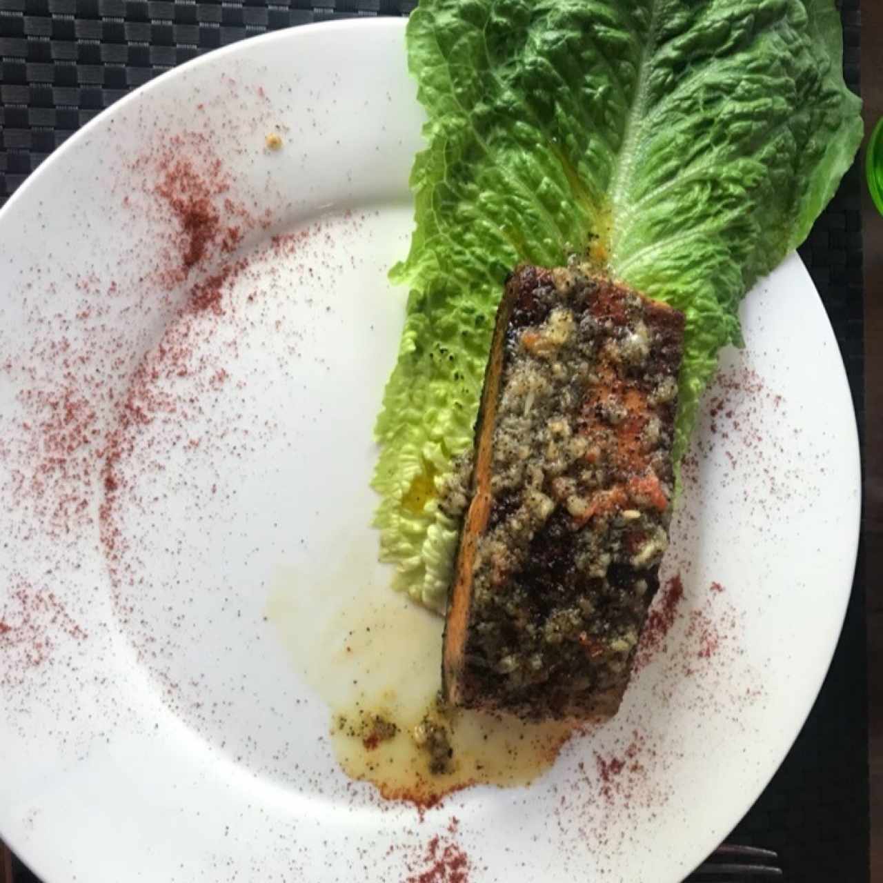 Salmon en salsa de pimienta