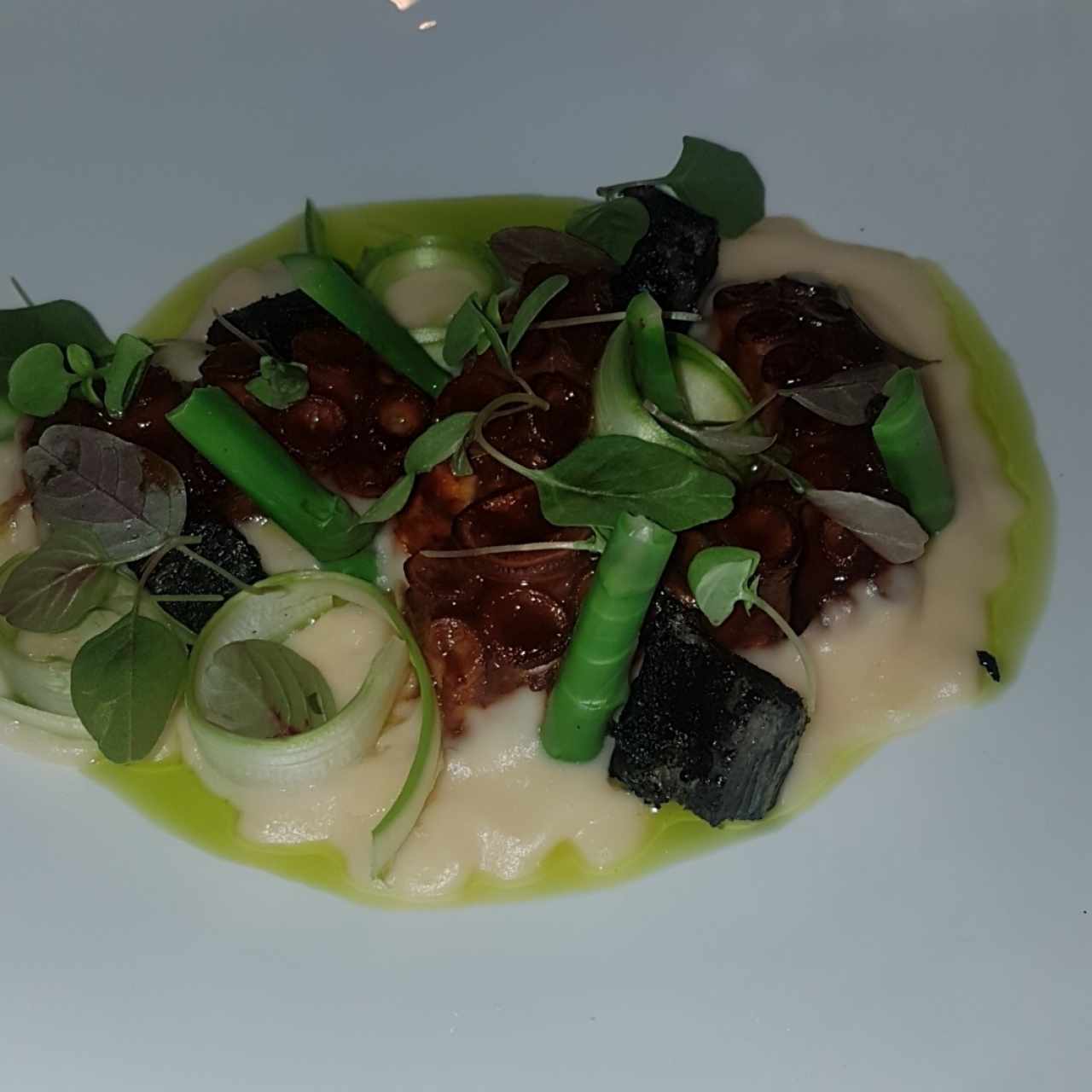 Pulpo en espuma de Yuca