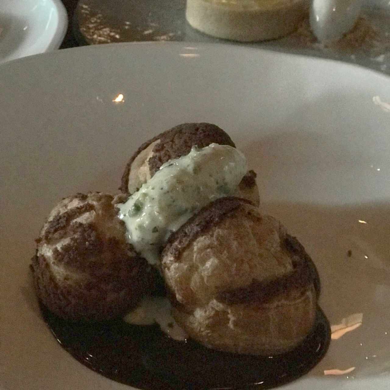 Profiteroles