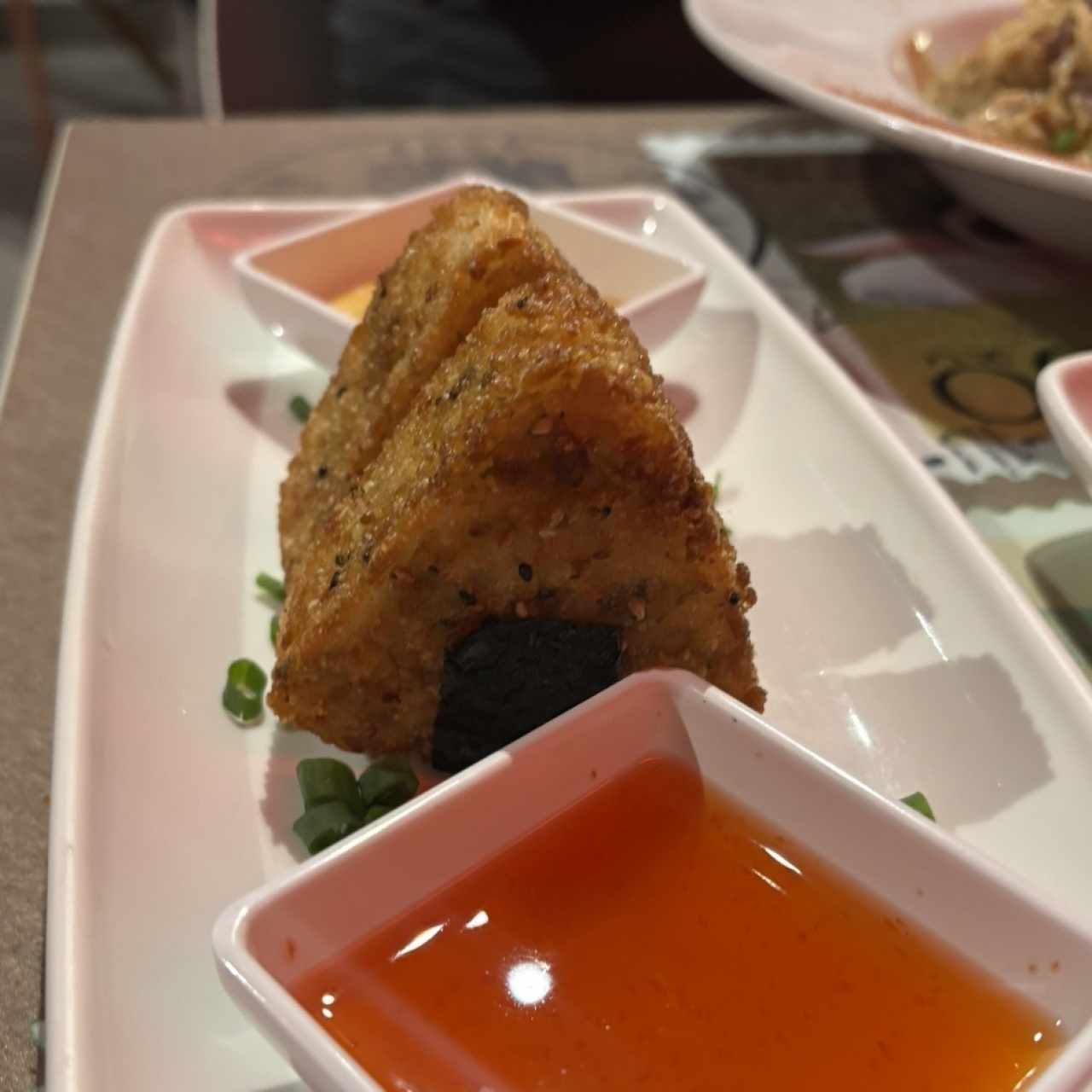 Onigiri de Salmón (2 unidades)