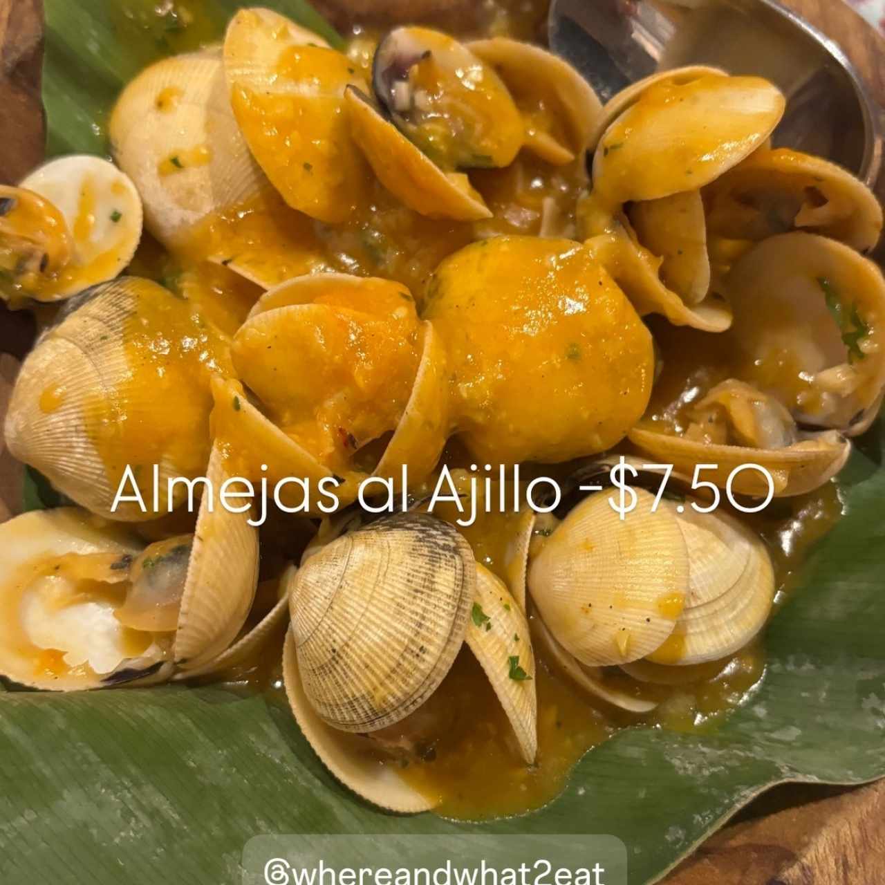 Entradas - Almejas al Ajillo