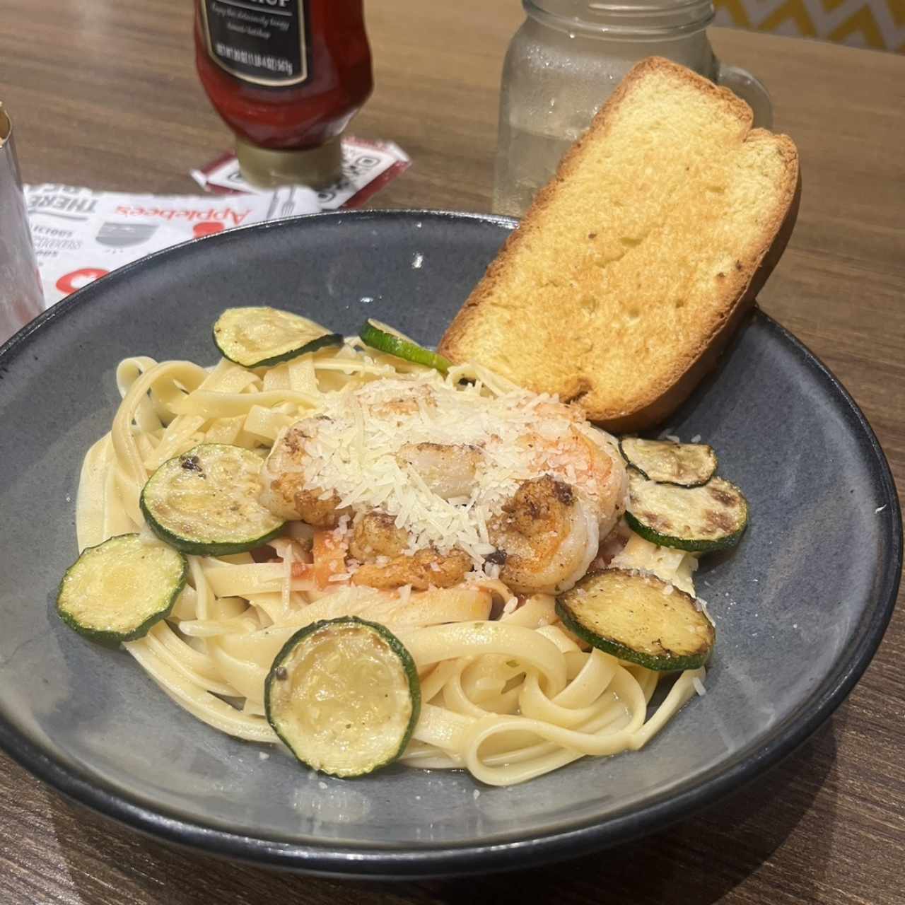 Spaghetti de camarones