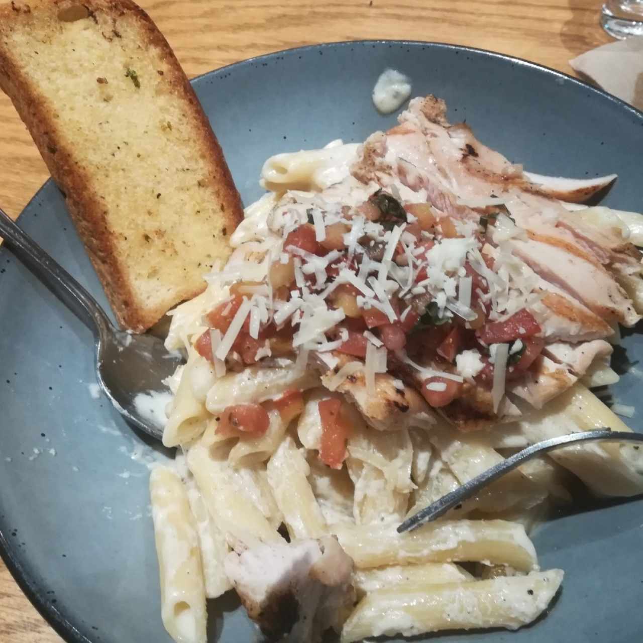 pasta penne alfredo
