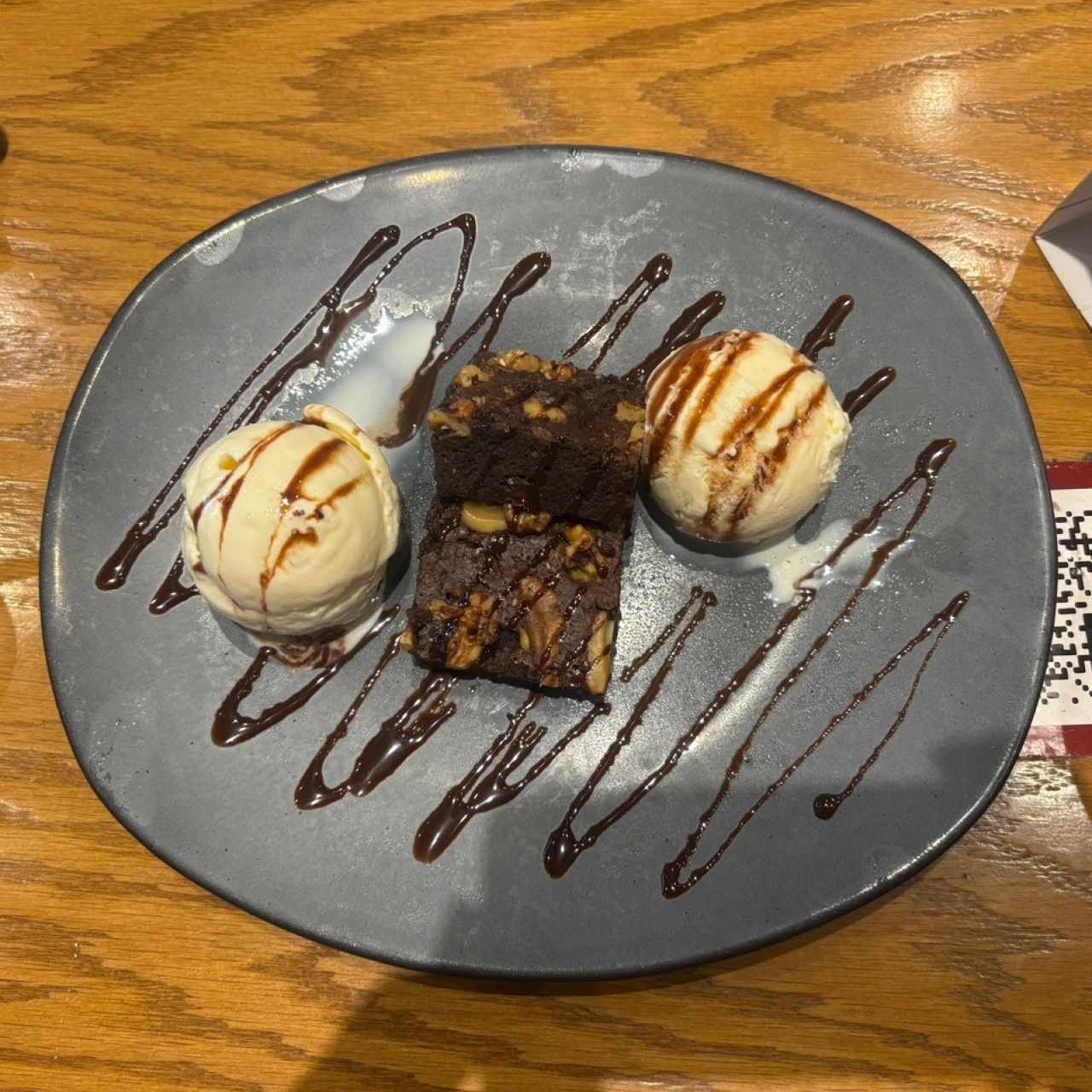 Postres - Fudge Brownie Sundae