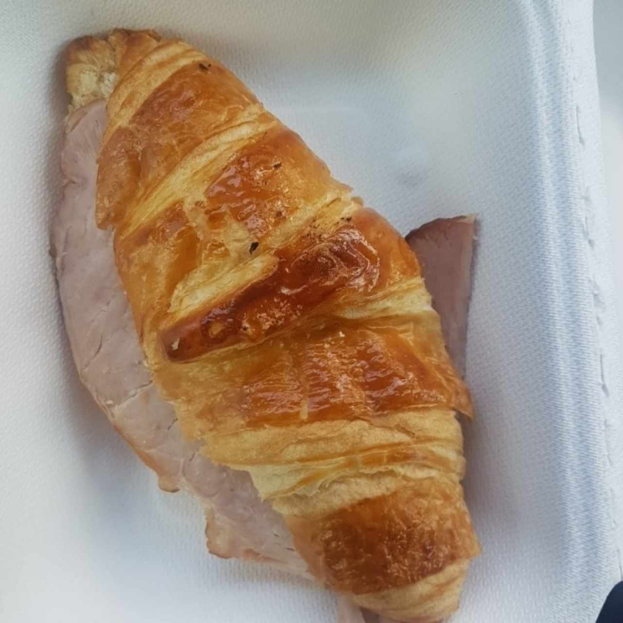 Croisant de Jamón y Queso 