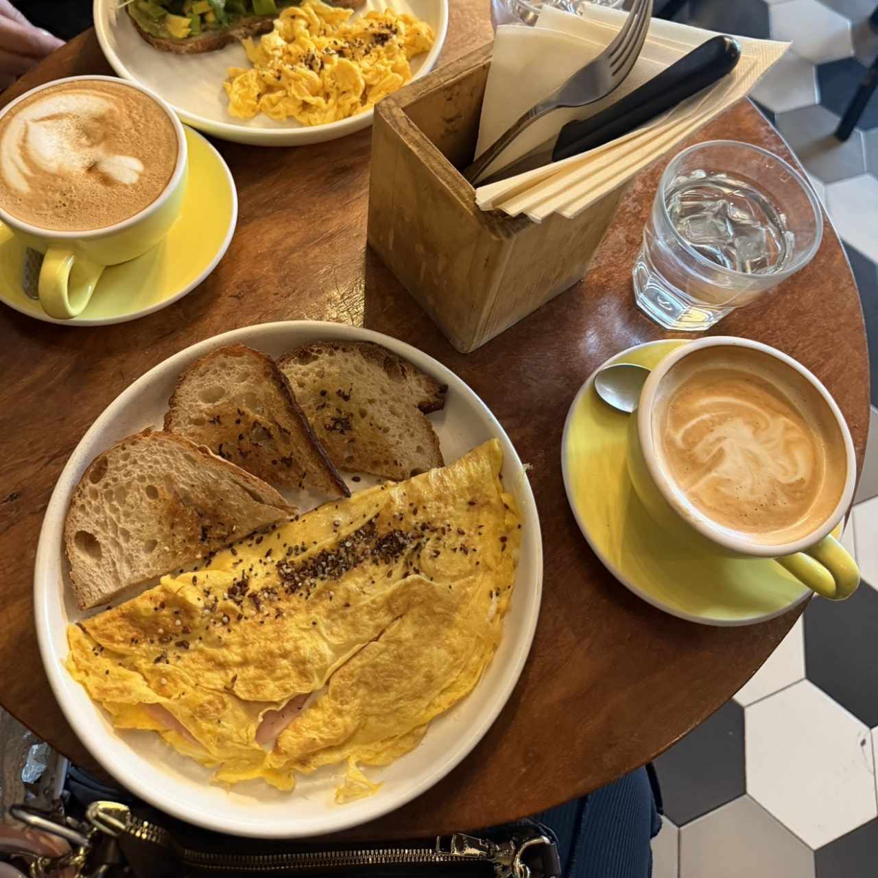 HAM & CHEESE OMELETTE