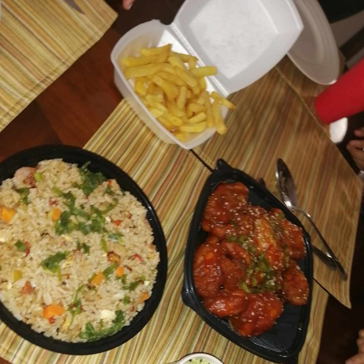 Pollo Gouchujang y arroz de combinación 