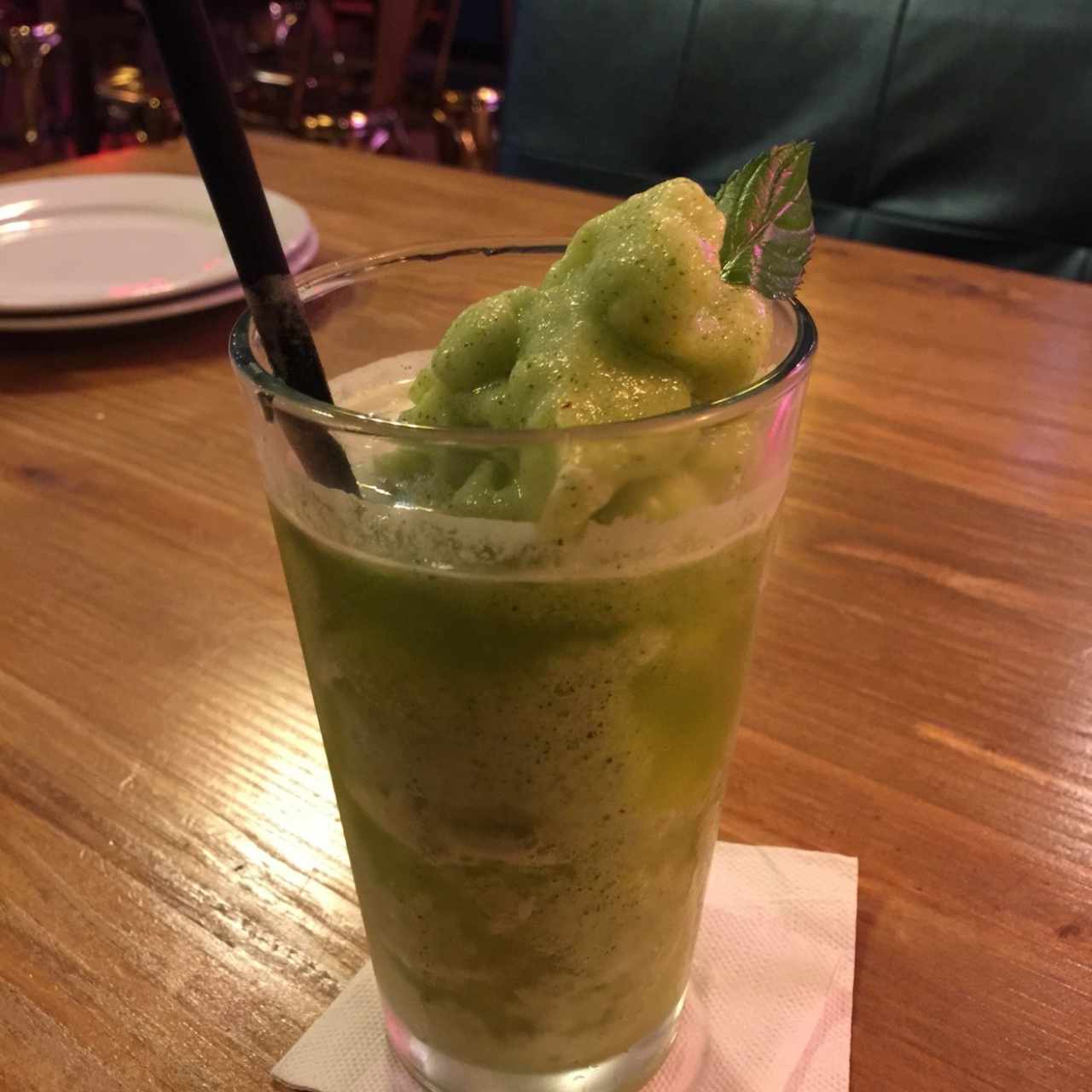 batido de piña con hierba buena y jenjibre 