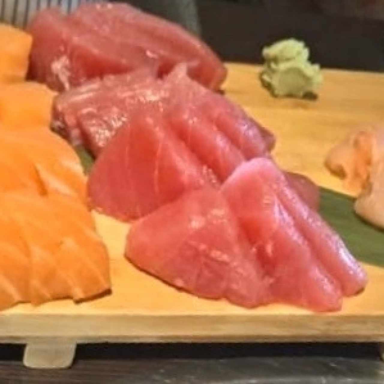 ENTRIES - MAGURO KAMPACHI SASHIMI
