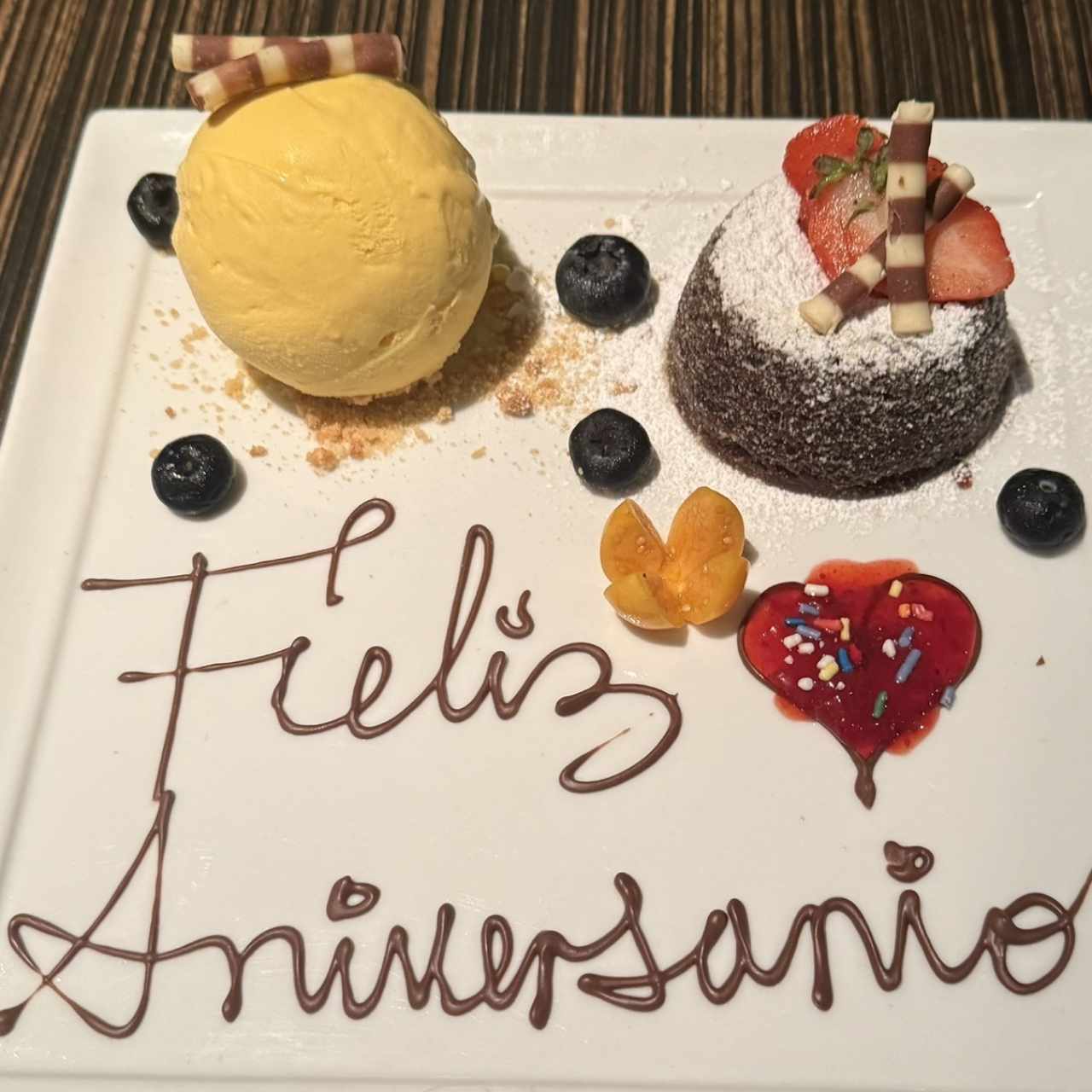 DESERTS - LAVA CAKE