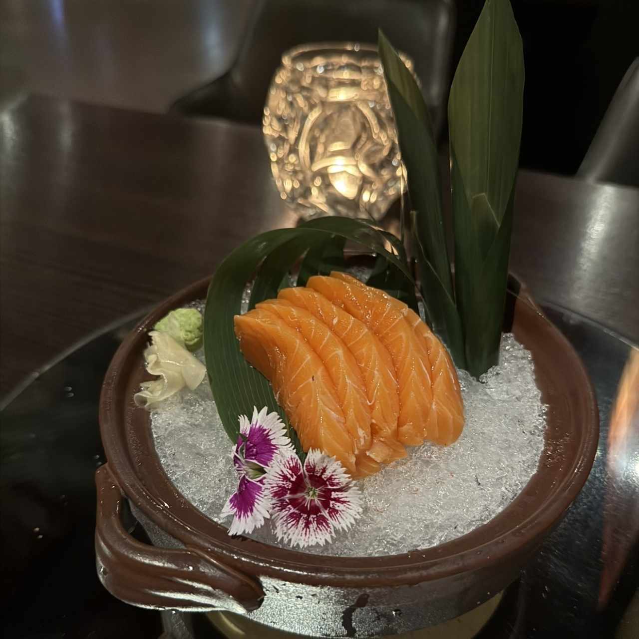 ENTRIES - SASHIMI DE SALMON