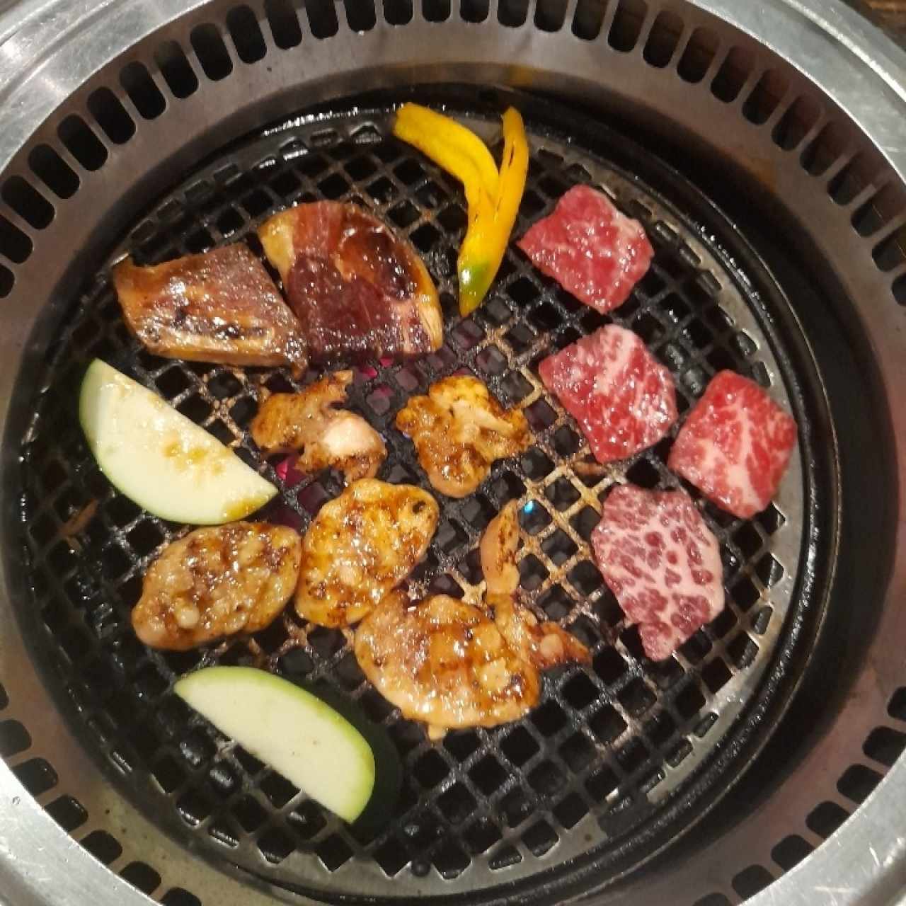 THE GRILL - CUT SELECTION
