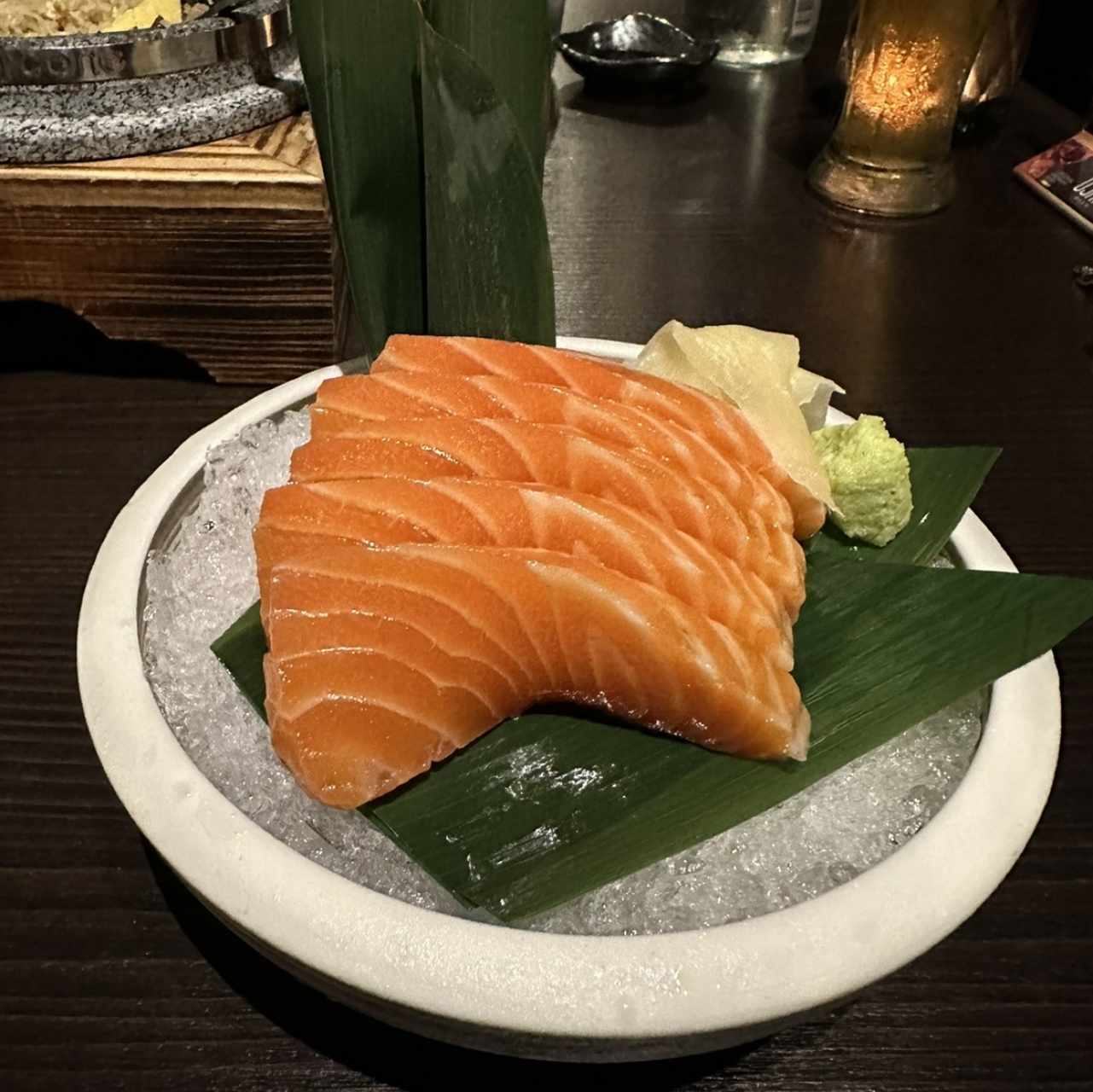 ENTRIES - SASHIMI DE SALMON