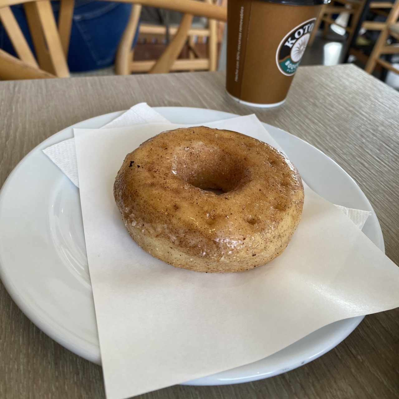 Dona Rellena con Manzana