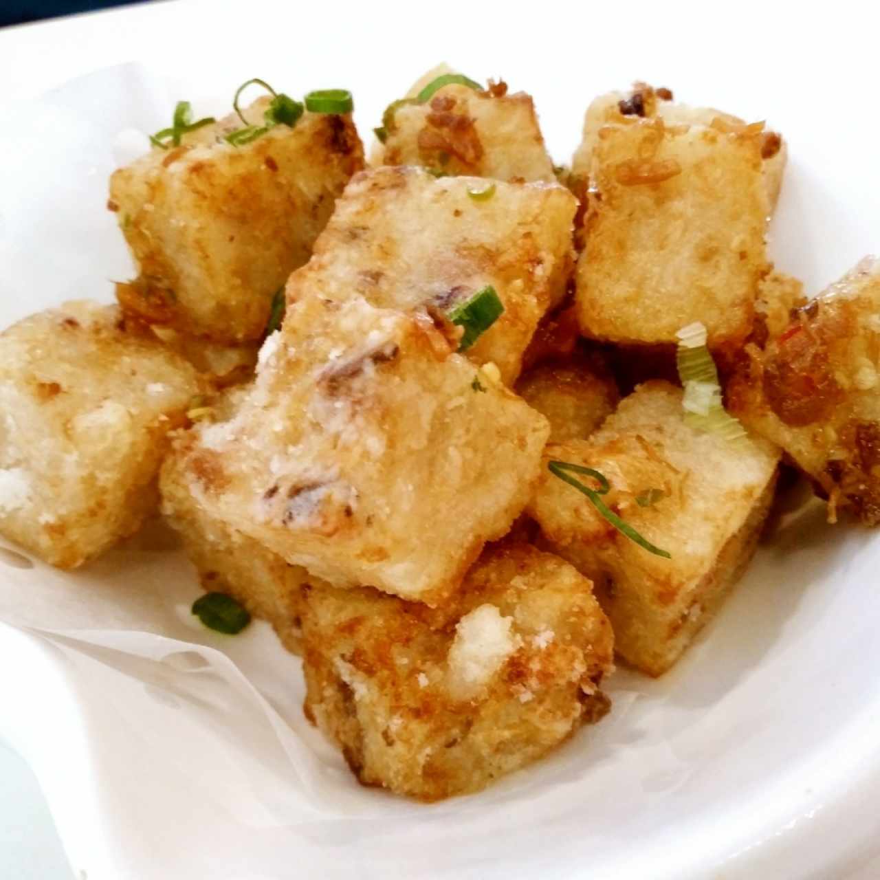 Pastel de Nabo Salteado con Salsa XO