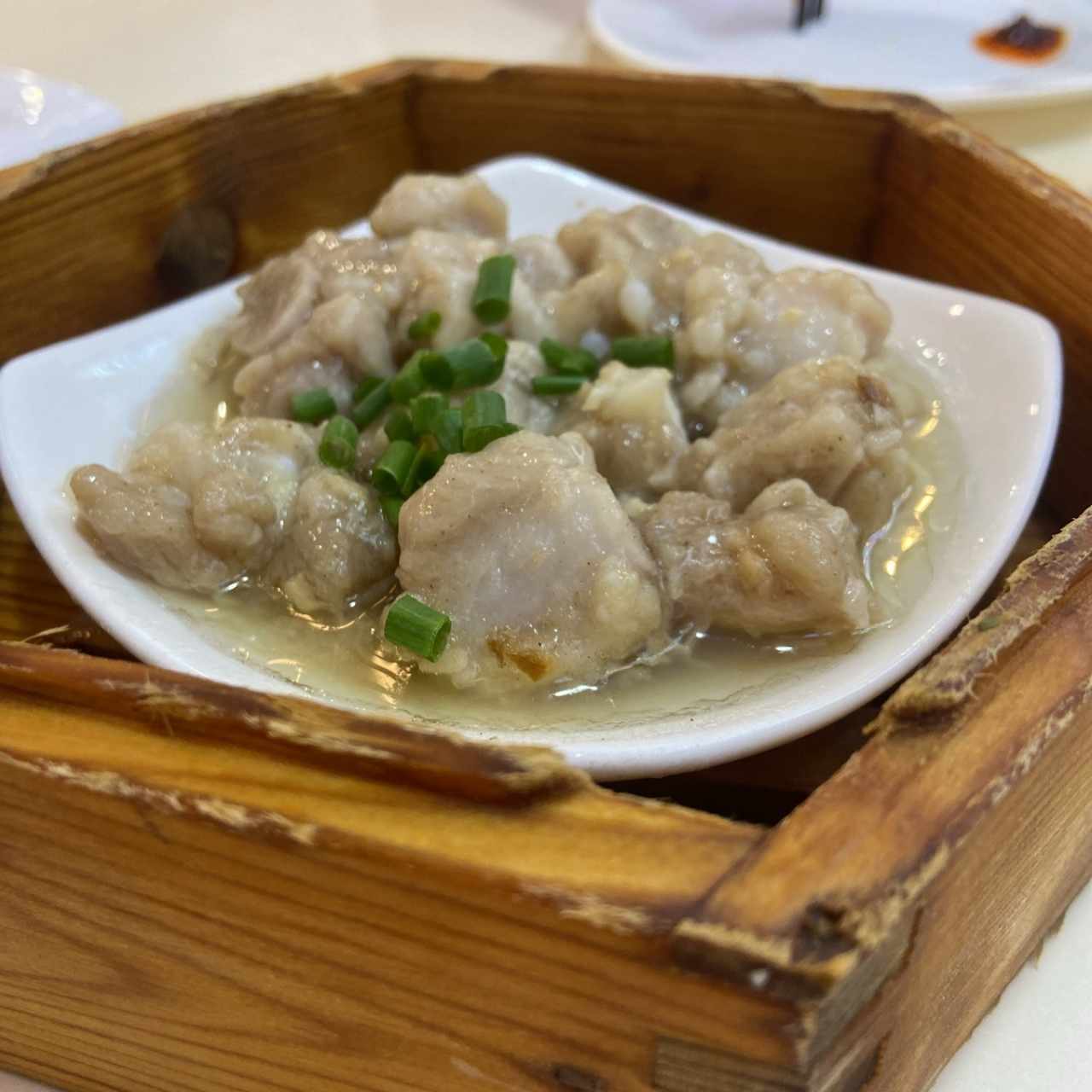 DIM SUM - COSTILLAS DE PUERCO