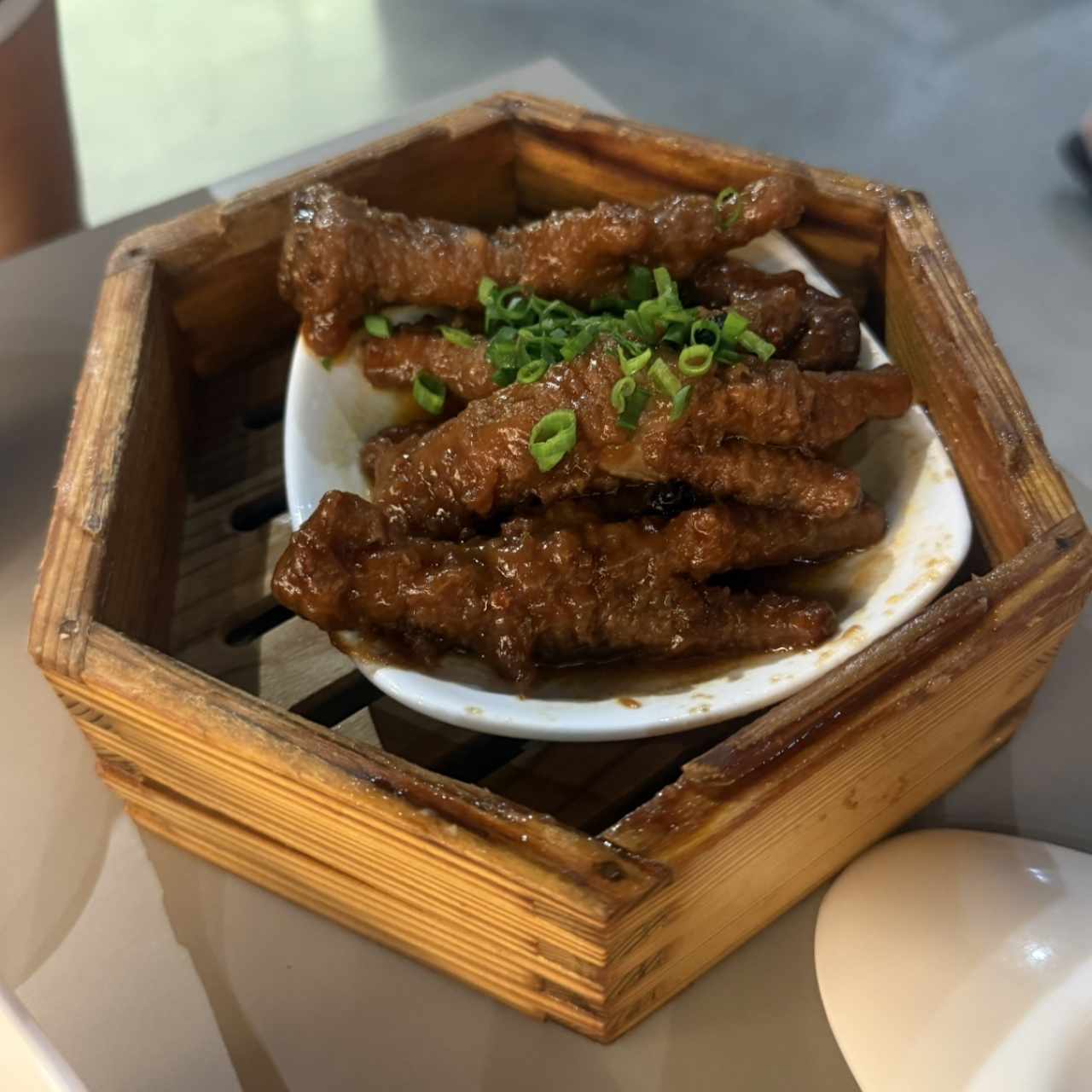 DIM SUM - PATITAS DE POLLO
