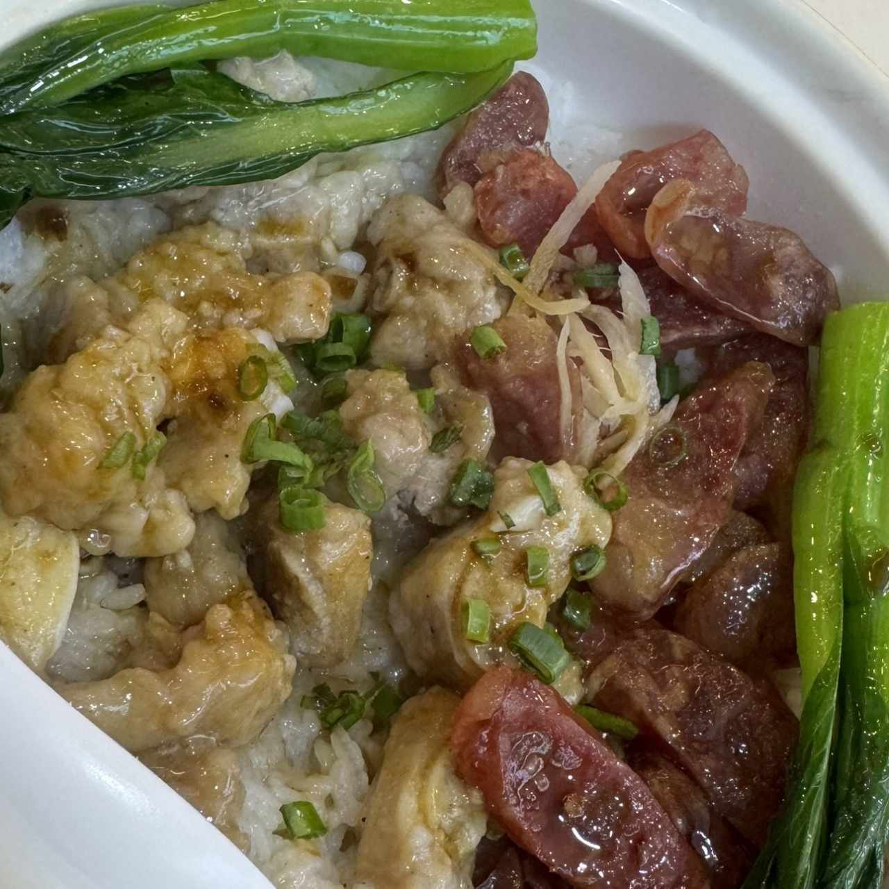 CACEROLA DE COSTILLA CON CHORIZO CHINO