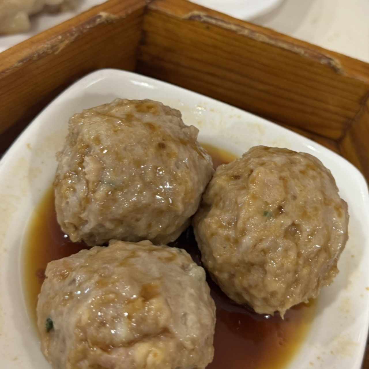 DIM SUM - BOLITAS DE CARNE