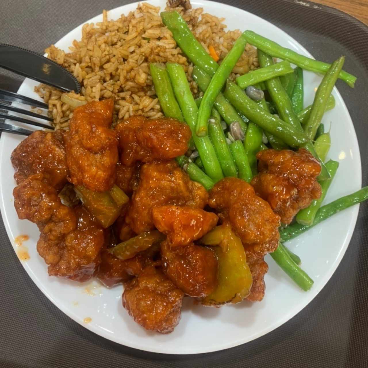 Costillas de puerco con arroz 