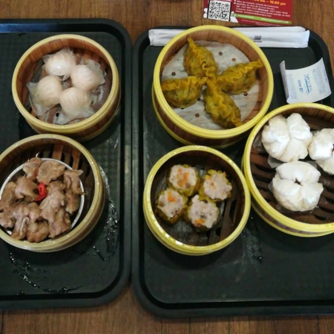 Ja Kao, Costillas, Yi Chi Kao, Siu Mai y Ham Pao