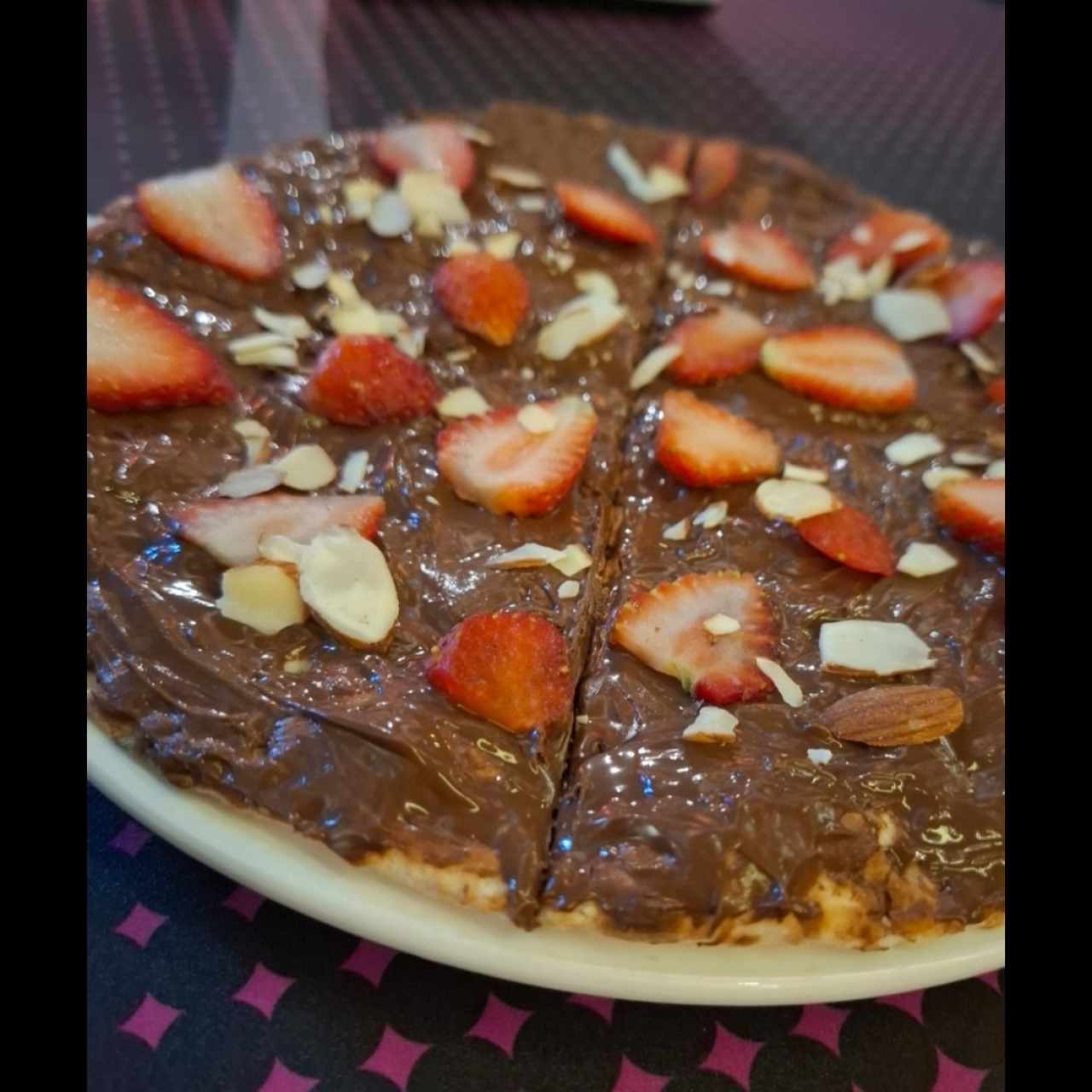 pizza nutella y fresas