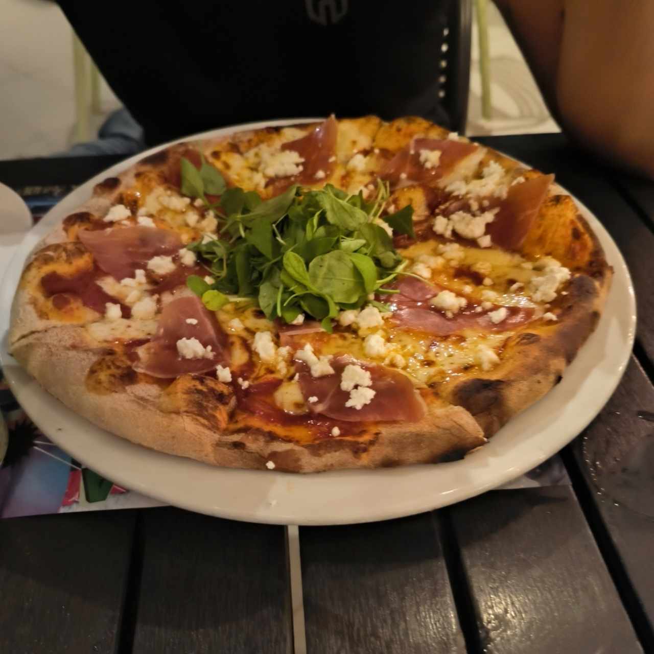 jamón serrano y queso feta 