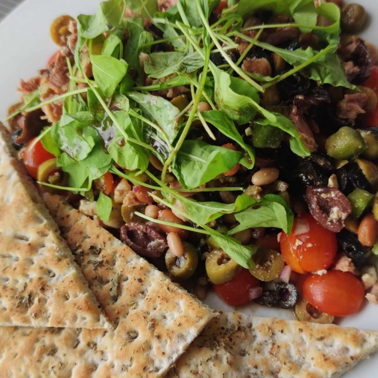 Ensaladas - Vegetariana con tuna