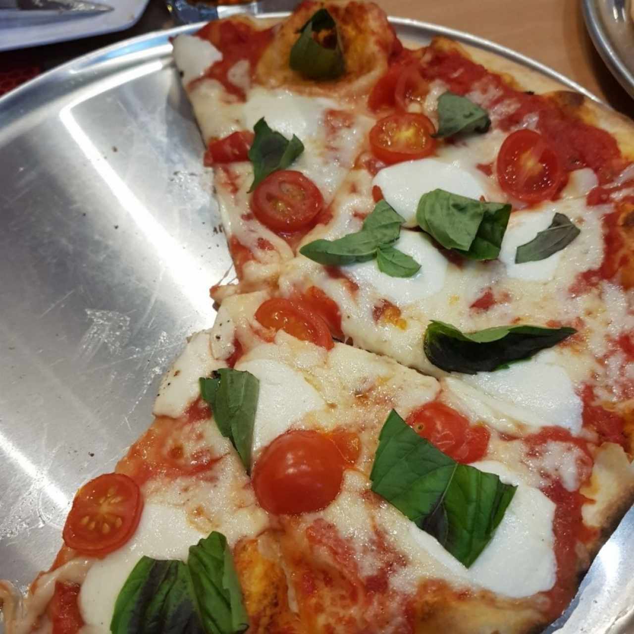 pizza capresse