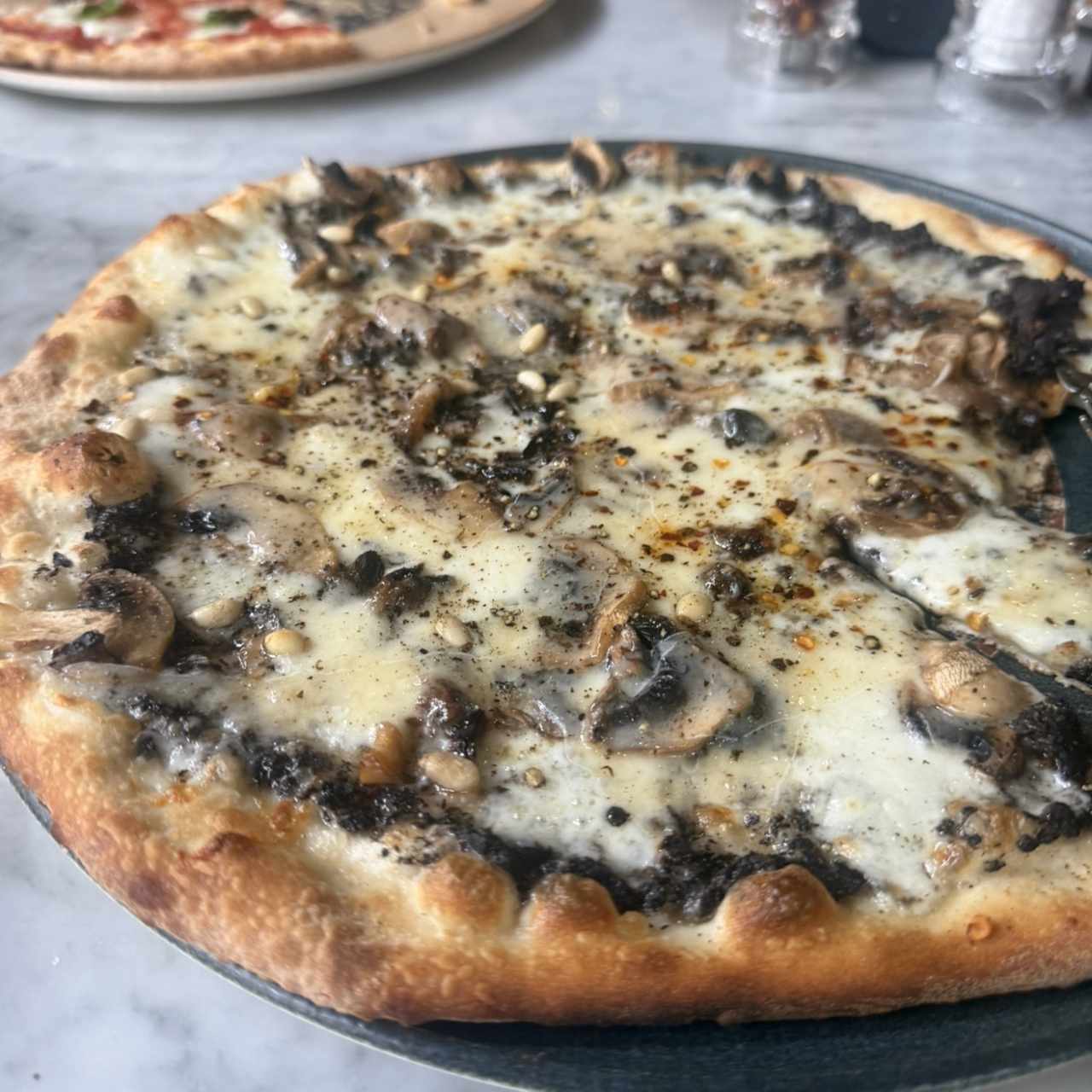 Pizza alba 