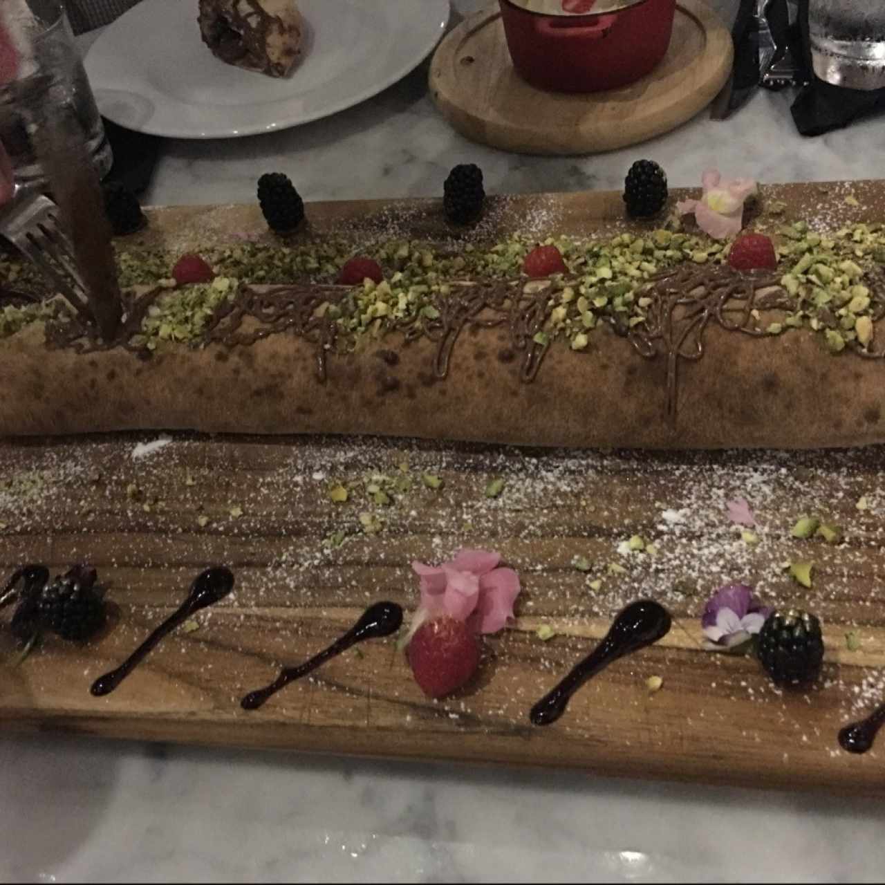 calzone nutella mascarpone helado de vainilla