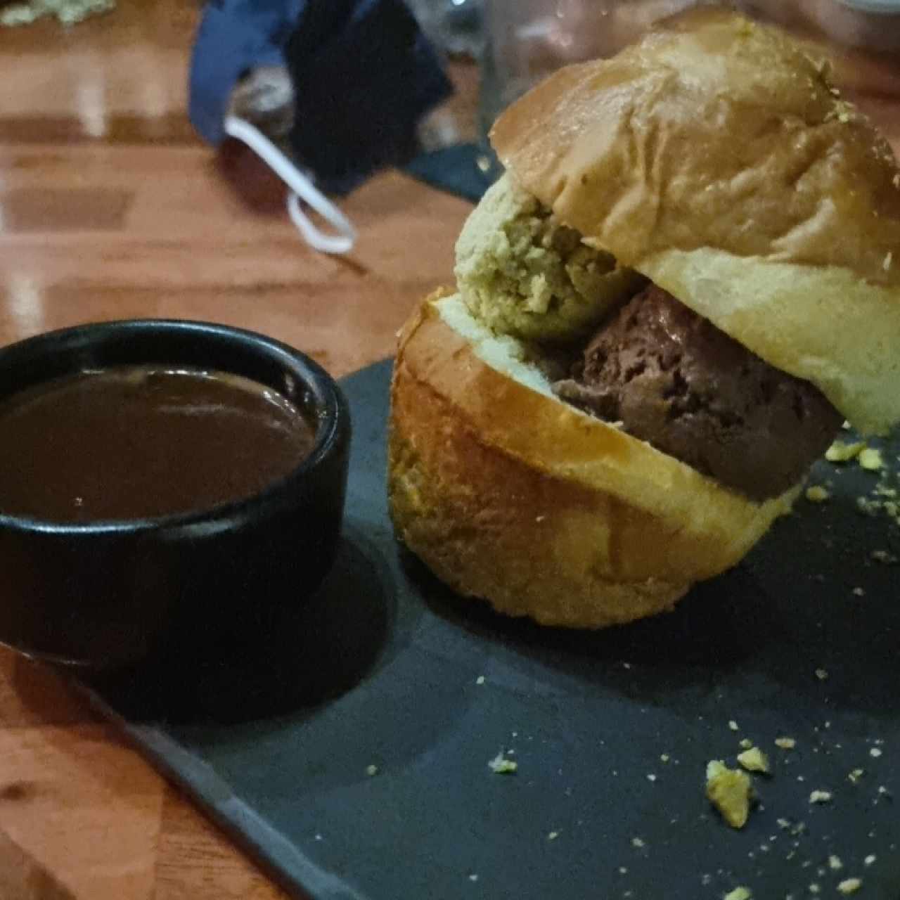Dolce - Gelato e Brioche