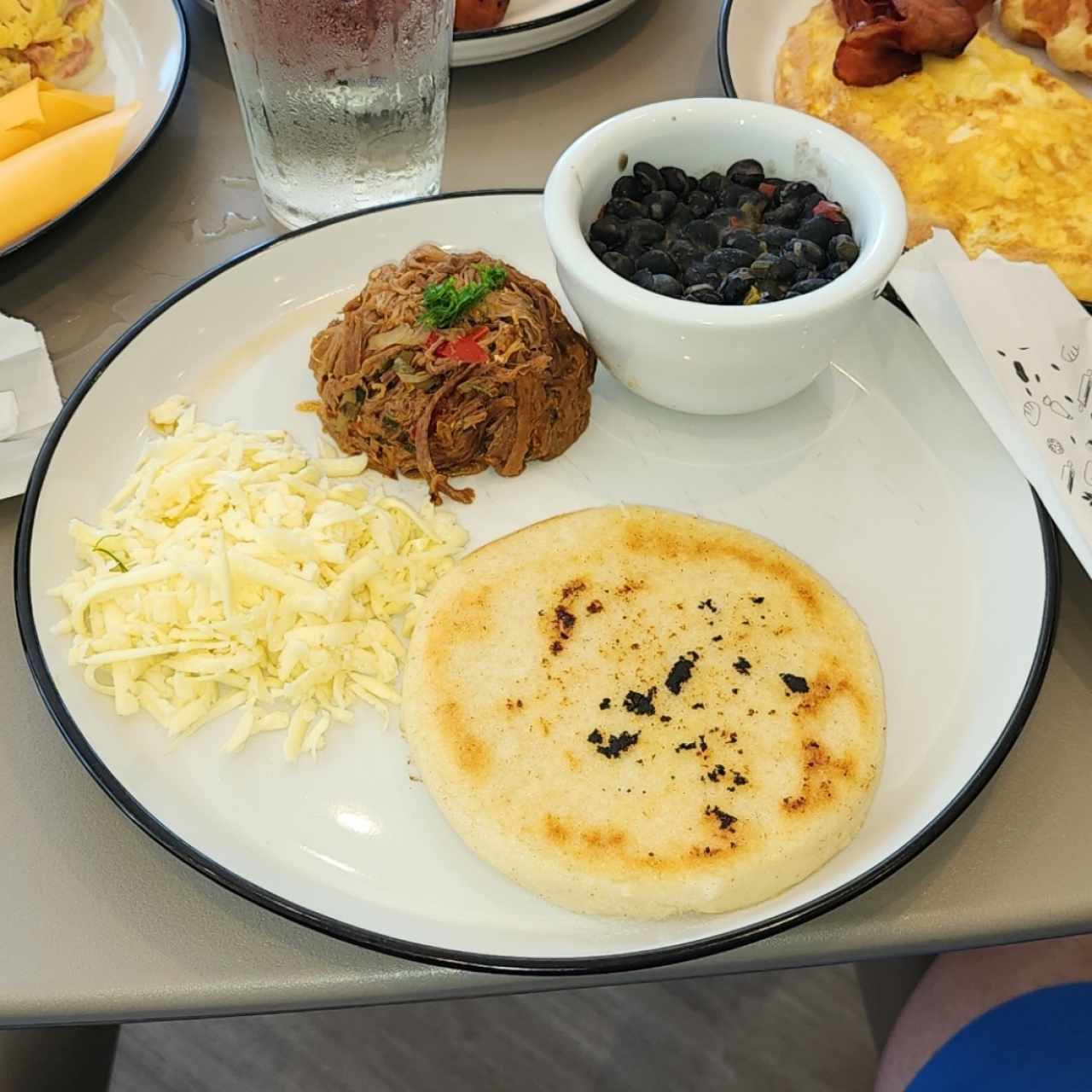 Desayuno Criollo