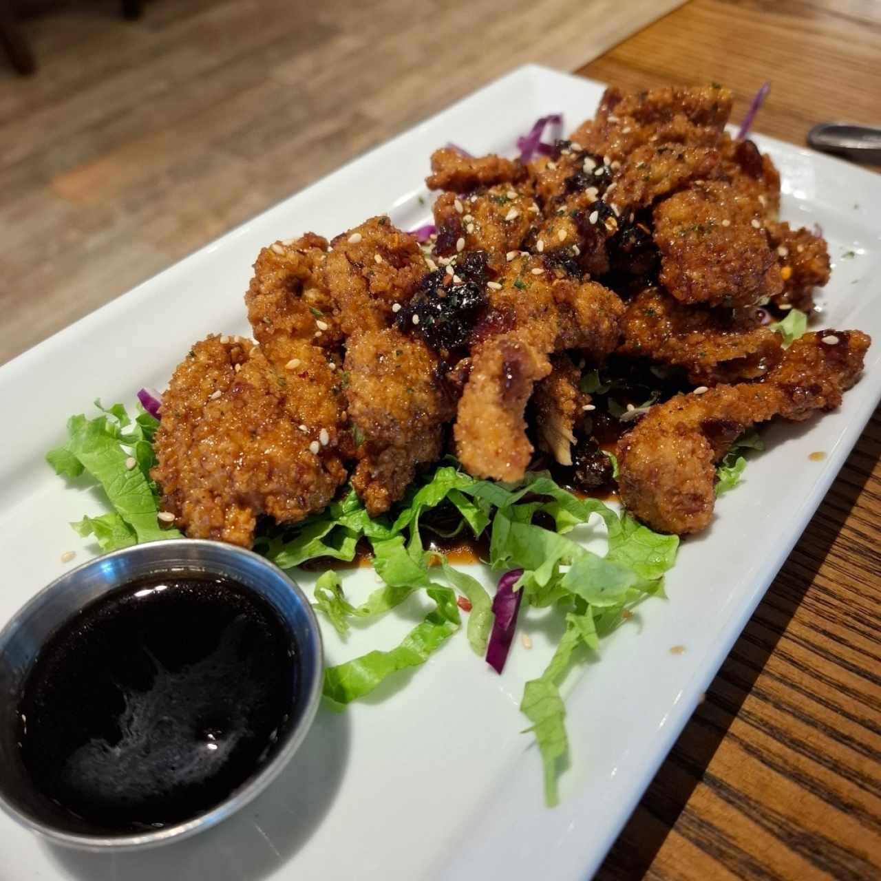 FRIDAYS SIGNATURE WHISKEY-GLAZED SESAME CHICKEN STRIPS