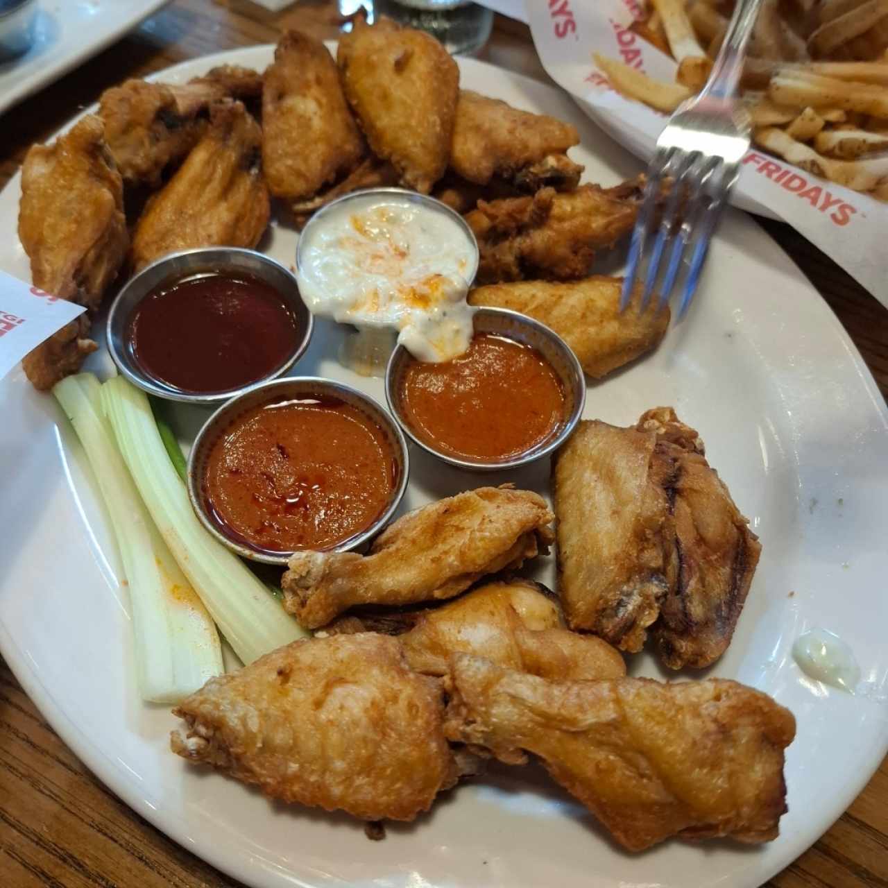 Appetizers - WINGS ROULETTE