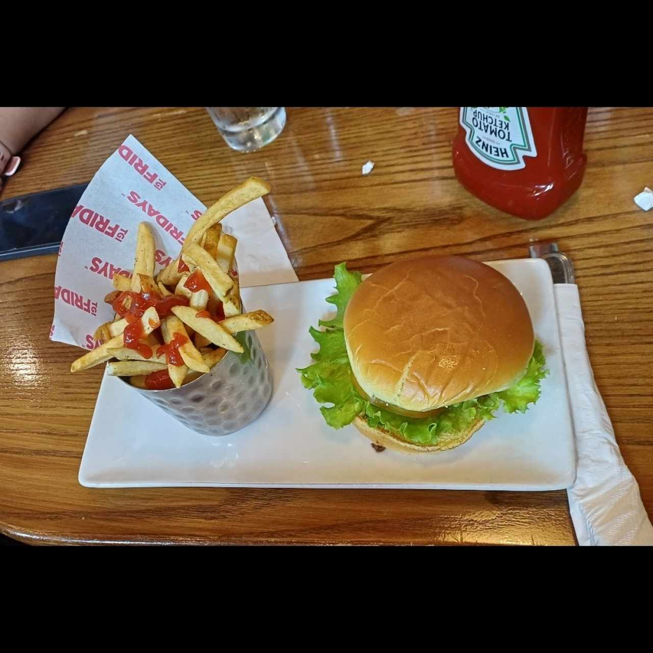 KIDS BURGER