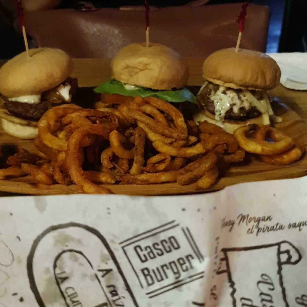 Trío de mini hamburguesas 