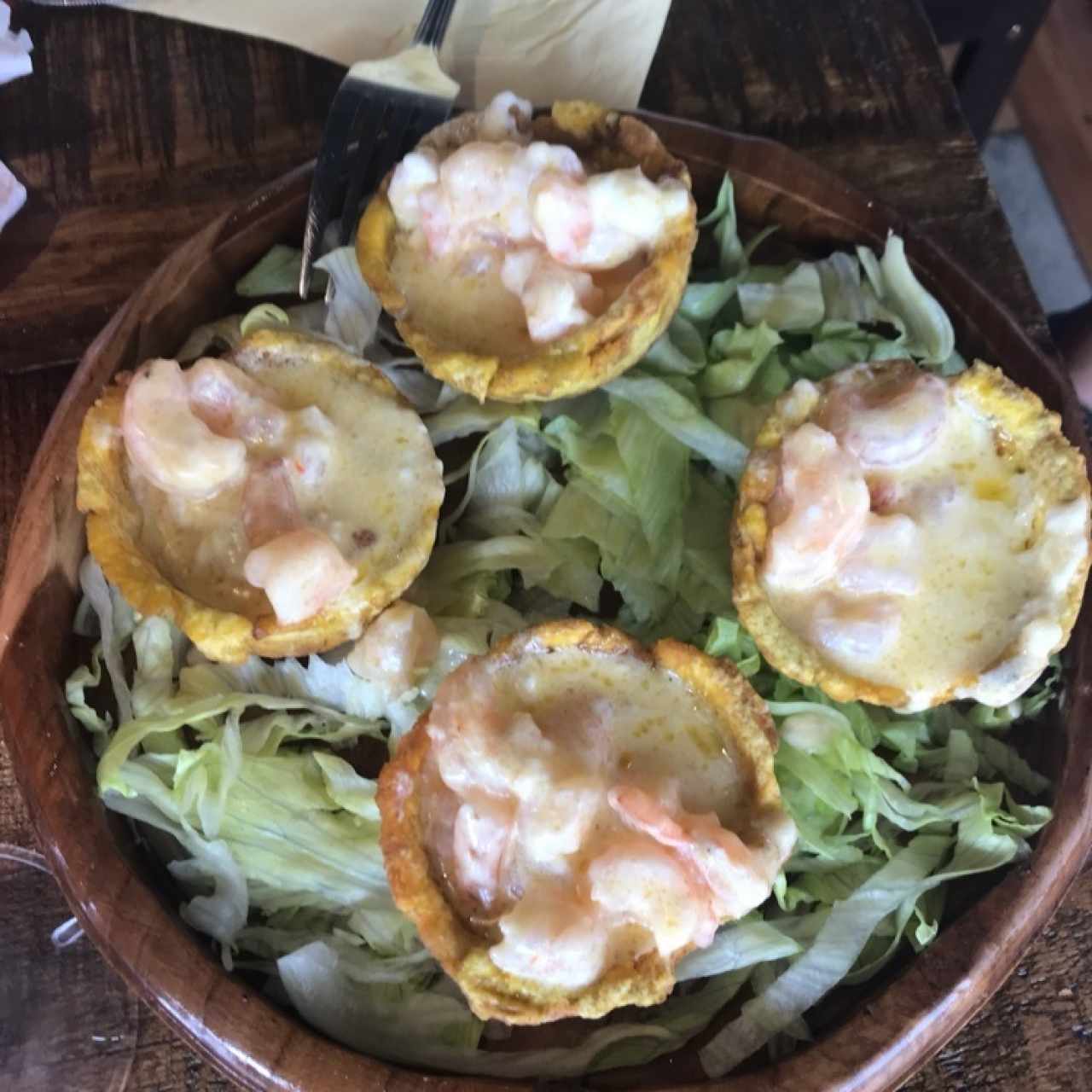 Patacón Relleno de Camarones